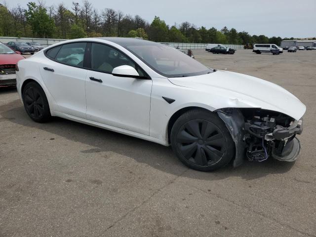5YJSA1E57NF487187 - 2022 TESLA MODEL S WHITE photo 4
