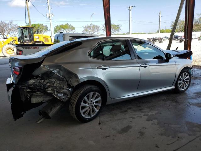 4T1C11AK8MU578843 - 2021 TOYOTA CAMRY LE SILVER photo 3