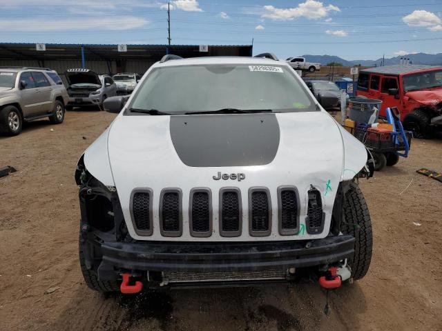 1C4PJMBX0JD505737 - 2018 JEEP CHEROKEE TRAILHAWK WHITE photo 5