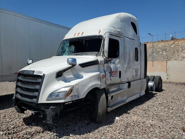 3AKJHHDR8RSUT3384 - 2024 FREIGHTLINER CASCADIA WHITE photo 2
