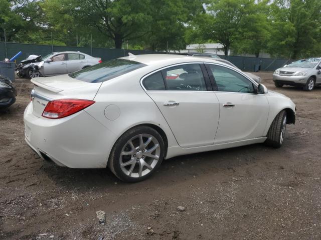 2G4GV5GV2D9248062 - 2013 BUICK REGAL GS WHITE photo 3
