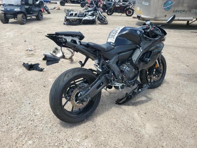 JYARM38E0NA000929 - 2022 YAMAHA YZFR7 BLACK photo 4