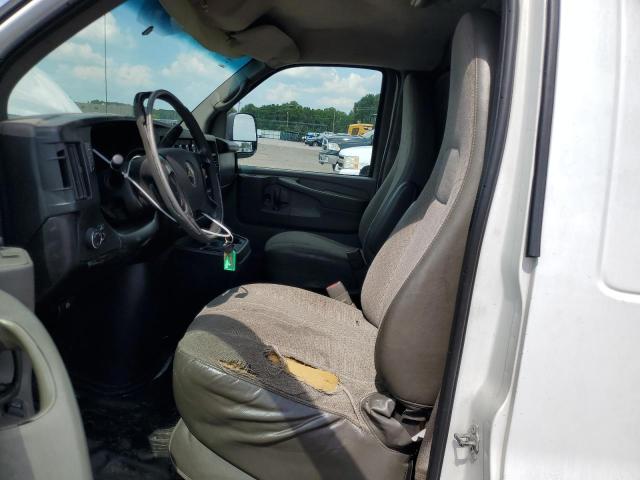 1GCZGUBG9B1115942 - 2011 CHEVROLET EXPRESS G3 WHITE photo 7