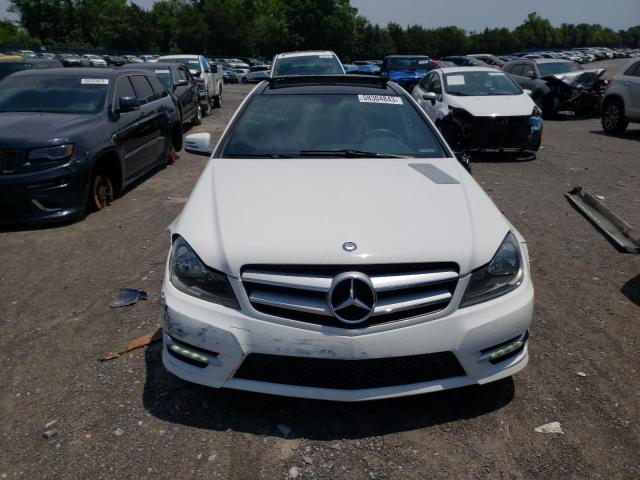 WDDGJ4HB6DF957055 - 2013 MERCEDES-BENZ C250 250 WHITE photo 5