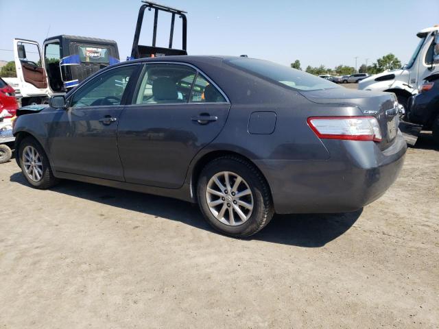 4T1BB3EK3BU130179 - 2011 TOYOTA CAMRY HYBRID GRAY photo 2