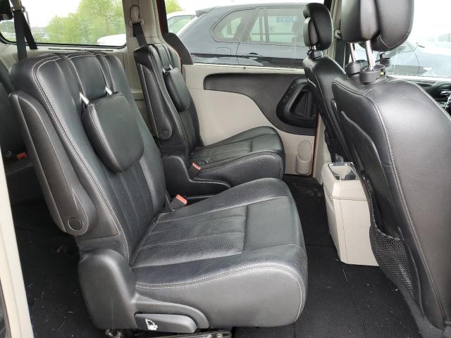 2C4RC1CG7GR303726 - 2016 CHRYSLER TOWN & COU TOURING L MAROON photo 11