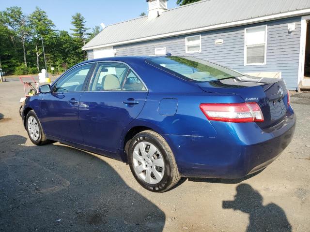 4T1BF3EK6AU541675 - 2010 TOYOTA CAMRY BASE BLUE photo 2