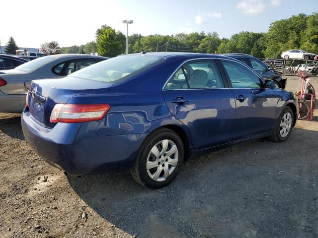 4T1BF3EK6AU541675 - 2010 TOYOTA CAMRY BASE BLUE photo 3