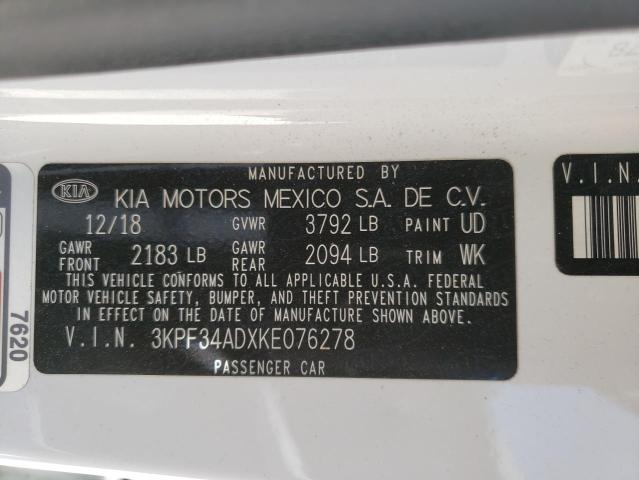 3KPF34ADXKE076278 - 2019 KIA FORTE GT LINE WHITE photo 13