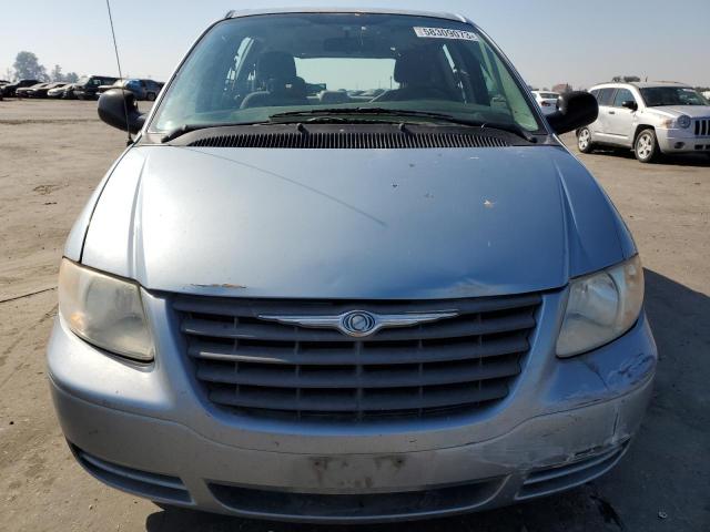 1C4GP45R45B415536 - 2005 CHRYSLER TOWN & COU ლურჯი ფოტო 5