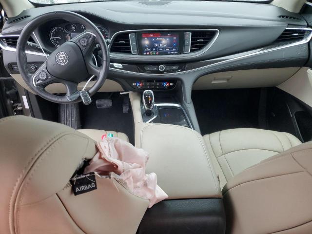 5GAEVAKW8LJ127724 - 2020 BUICK ENCLAVE ESSENCE ოქროსფერი ფოტო 8