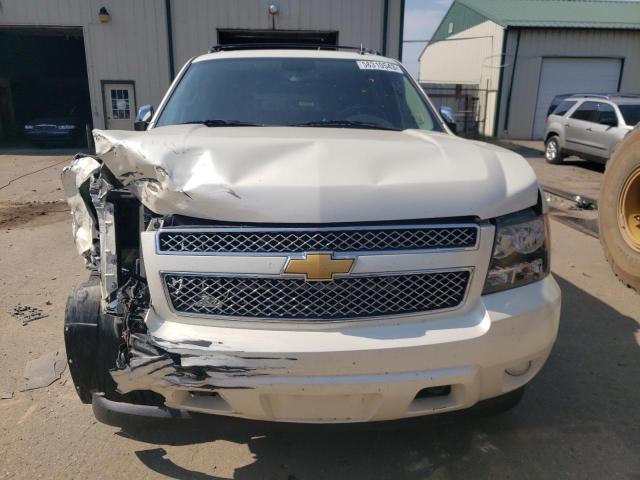 3GNTKGE77DG285956 - 2013 CHEVROLET AVALANCHE LTZ WHITE photo 5