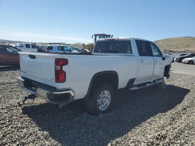 1GC4YTEY3LF279388 - 2020 CHEVROLET SILVERADO K3500 LT WHITE photo 3