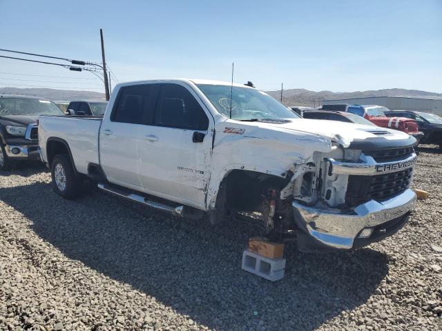 1GC4YTEY3LF279388 - 2020 CHEVROLET SILVERADO K3500 LT WHITE photo 4