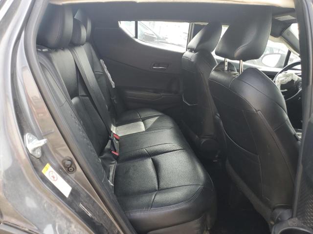 NMTKHMBXXJR010101 - 2018 TOYOTA C-HR XLE Boz foto 11