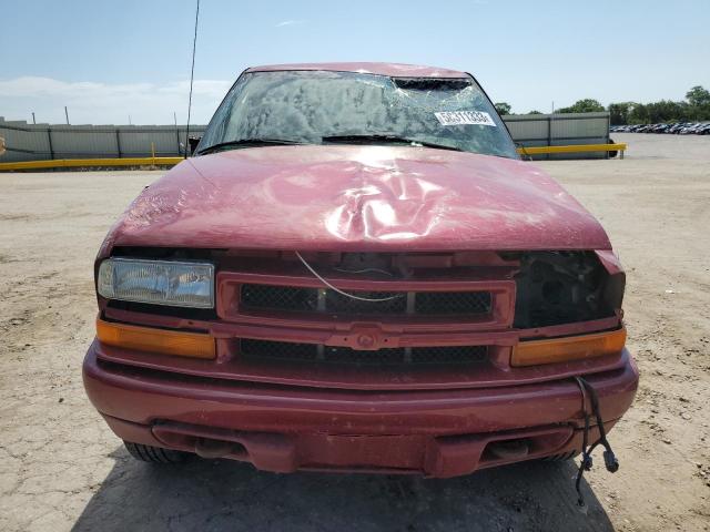 1GNDT13W72K171163 - 2002 CHEVROLET BLAZER MAROON photo 5