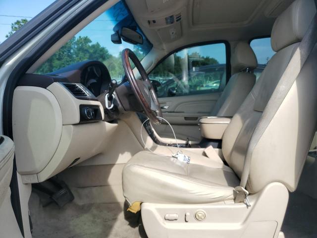 1GYFK63848R252425 - 2008 CADILLAC ESCALADE LUXURY WHITE photo 7