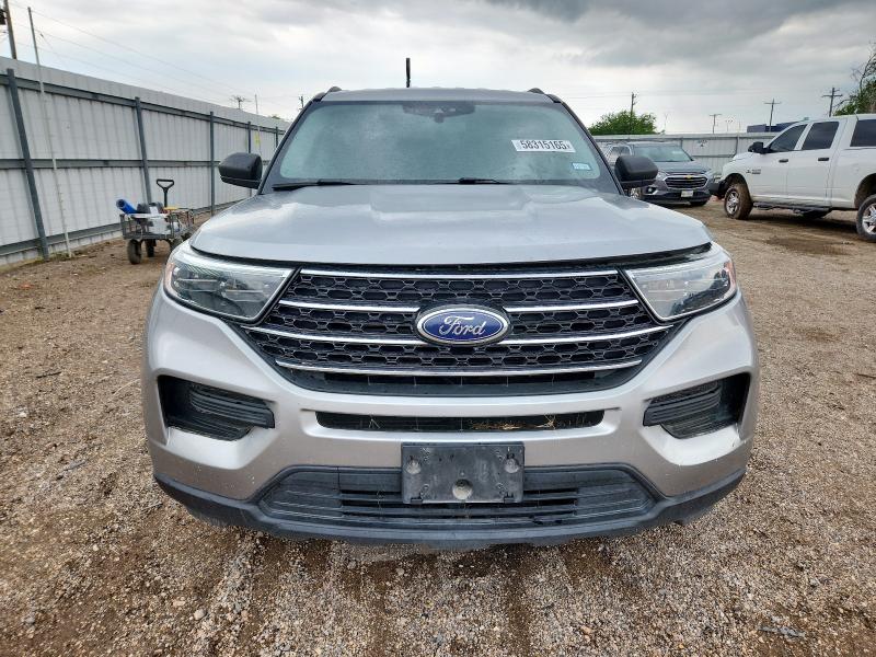 1FMSK7DHXNGA20262 - 2022 FORD EXPLORER XLT Gümüş foto 5