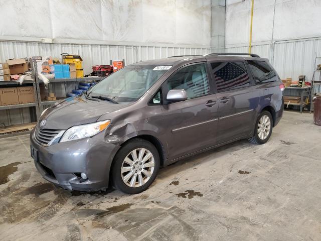 2012 TOYOTA SIENNA XLE, 
