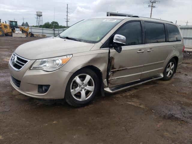 2V8HW64X49R549526 - 2009 VOLKSWAGEN ROUTAN SEL PREMIUM TAN photo 1