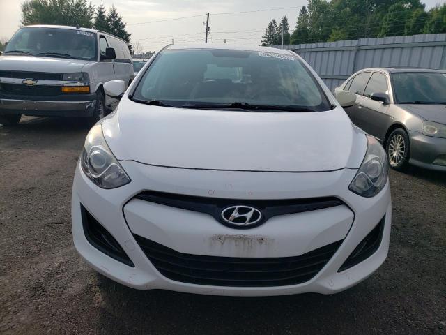 KMHD25LE6DU095691 - 2013 HYUNDAI ELANTRA GT WHITE photo 5