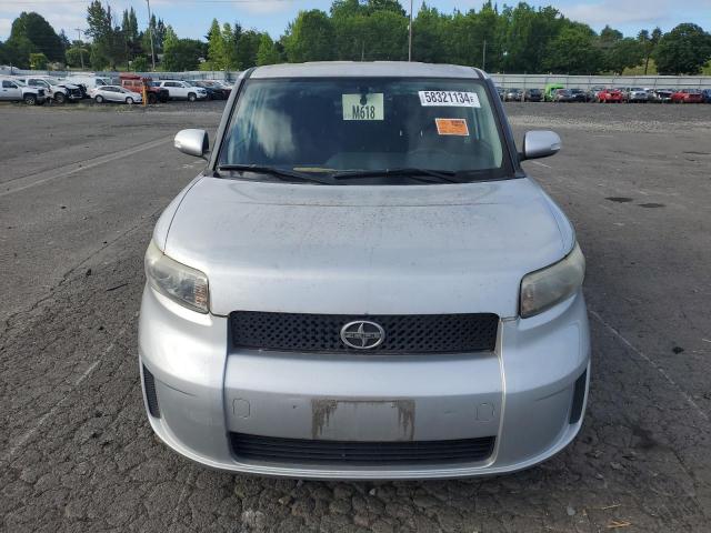 JTLKE50E691078605 - 2009 TOYOTA SCION XB SILVER photo 5