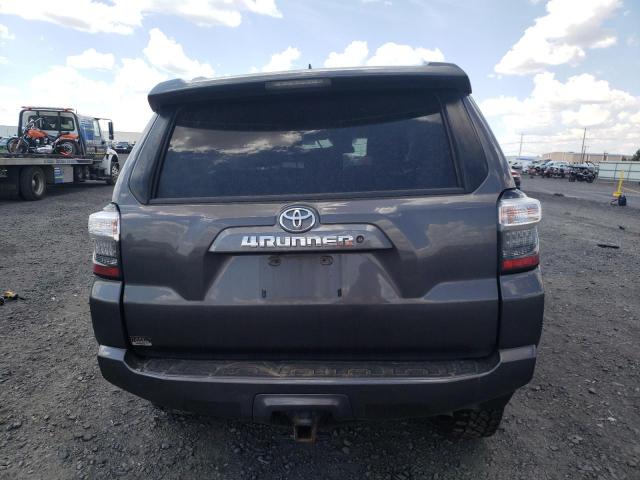 JTEBU5JR0J5502336 - 2018 TOYOTA 4RUNNER SR5/SR5 PREMIUM 灰色 照片 6