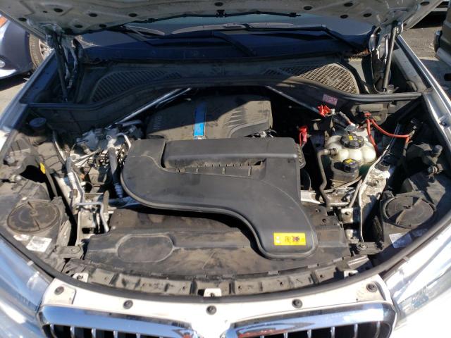 5UXKT0C55G0S77520 - 2016 BMW X5 XDR40E WHITE photo 11