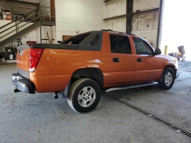 3GNEC12T34G282248 - 2004 CHEVROLET AVALANCHE C1500 ORANGE photo 3