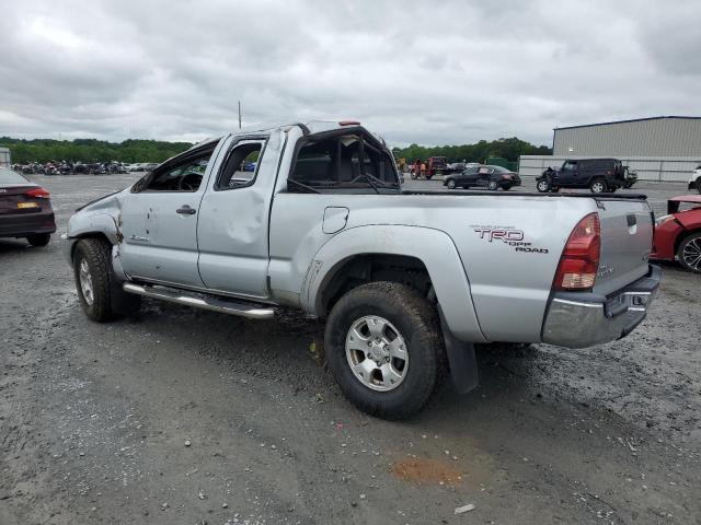 5TETU62N86Z285245 - 2006 TOYOTA TACOMA PRERUNNER ACCESS CAB SILVER photo 2