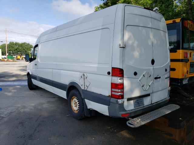 WD3PE8CB8B5573577 - 2011 MERCEDES-BENZ SPRINTER 2500 WHITE photo 2