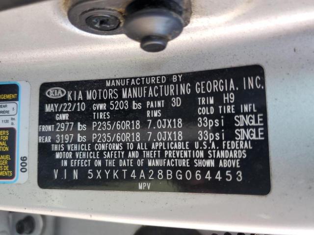 5XYKT4A28BG064453 - 2011 KIA SORENTO BASE SILVER photo 14