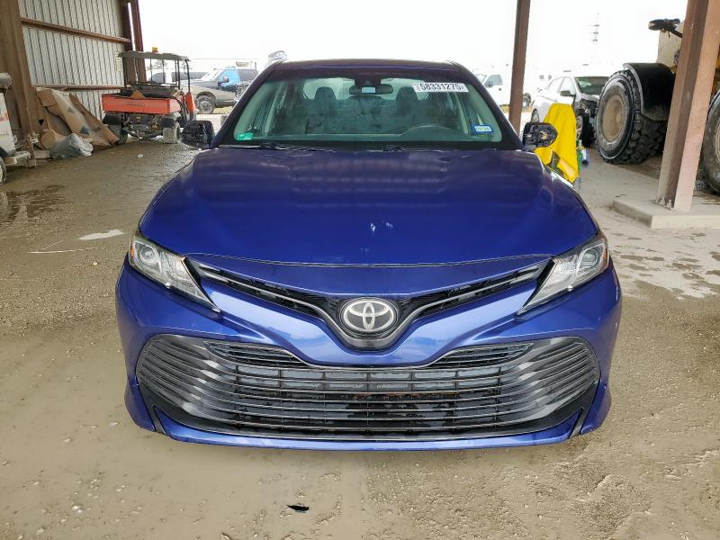 4T1B11HK4JU529362 - 2018 TOYOTA CAMRY L BLUE photo 5