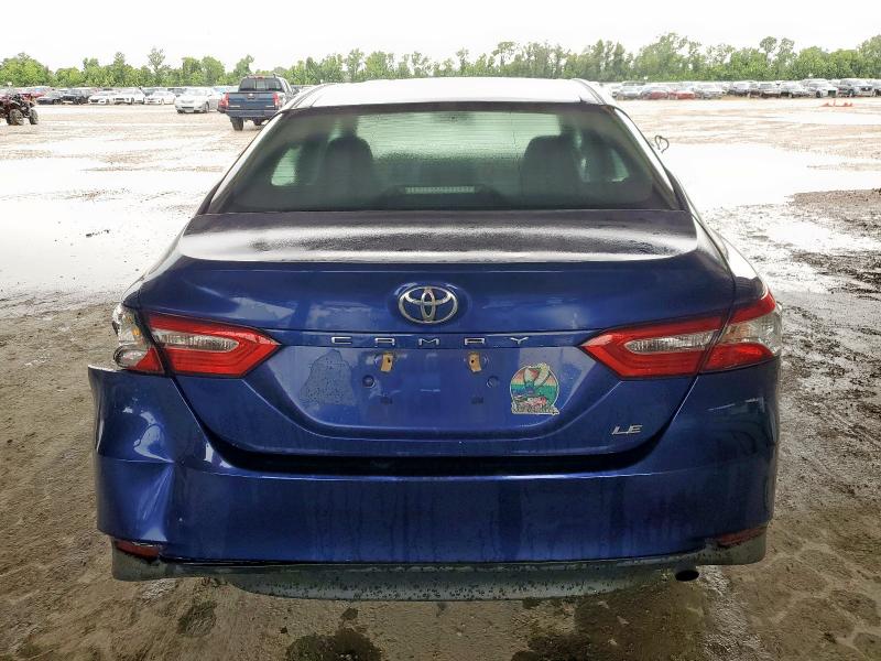 4T1B11HK4JU529362 - 2018 TOYOTA CAMRY L BLUE photo 6