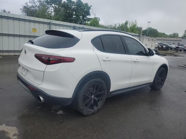 ZASFAKNN0J7B99820 - 2018 ALFA ROMEO STELVIO TI SPORT WHITE photo 3