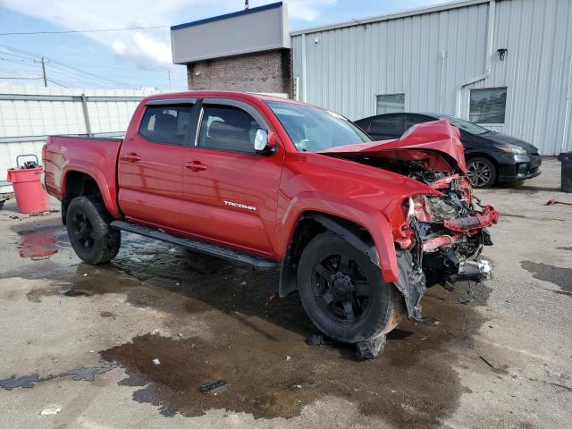 3TMAZ5CN5JM077864 - 2018 TOYOTA TACOMA DOUBLE CAB Қызыл фото 4