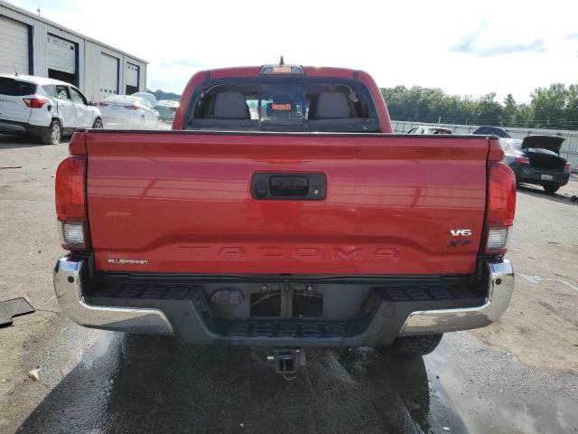 3TMAZ5CN5JM077864 - 2018 TOYOTA TACOMA DOUBLE CAB Қызыл фото 6