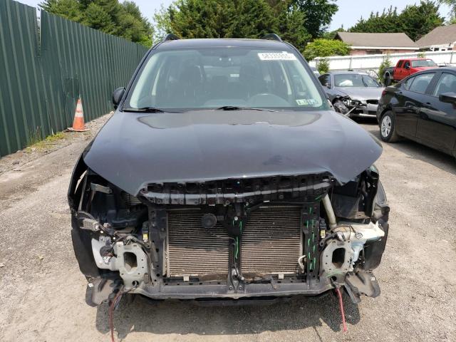 JF2SJADC4FH819637 - 2015 SUBARU FORESTER 2.5I PREMIUM BLACK photo 5