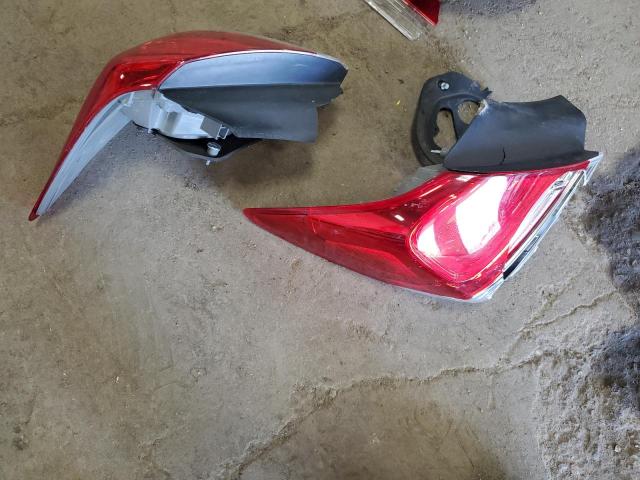 4T1BK3DB1CU442228 - 2012 TOYOTA AVALON BASE WHITE photo 12