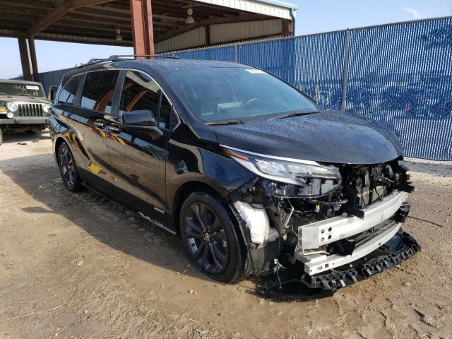 5TDXRKEC3MS006641 - 2021 TOYOTA SIENNA XSE BLACK photo 4