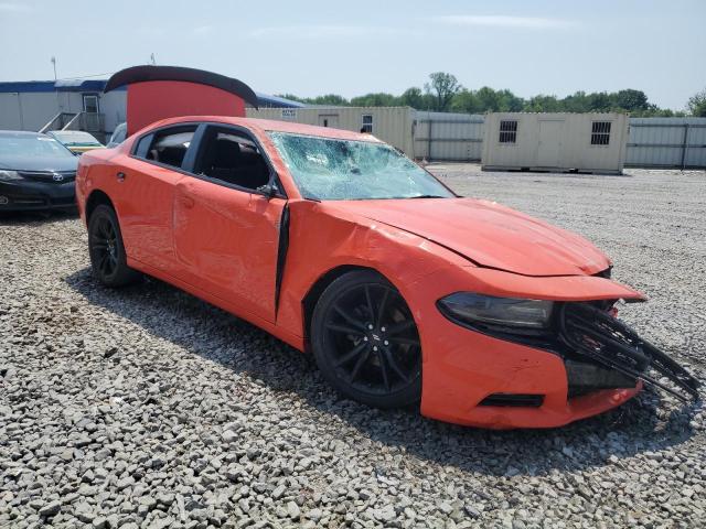 2C3CDXHG2JH126521 - 2018 DODGE CHARGER SXT PLUS ORANGE photo 4