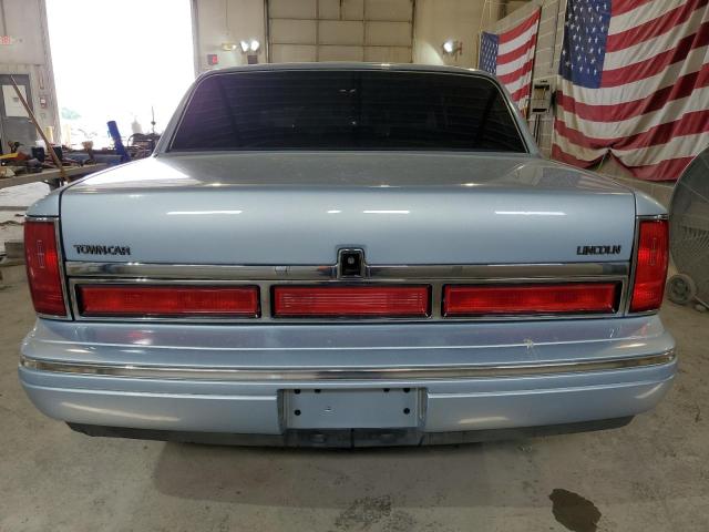 1LNLM81W8VY756831 - 1997 LINCOLN TOWN CAR EXECUTIVE BLUE photo 6
