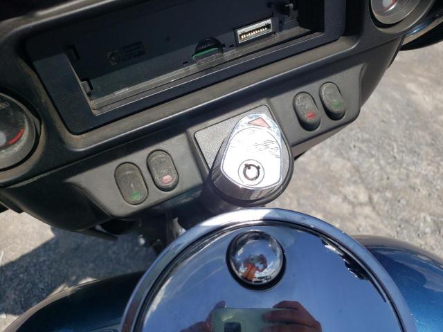 1HD1FCW125Y617573 - 2005 HARLEY-DAVIDSON FLHTCUI 蓝色 照片 8