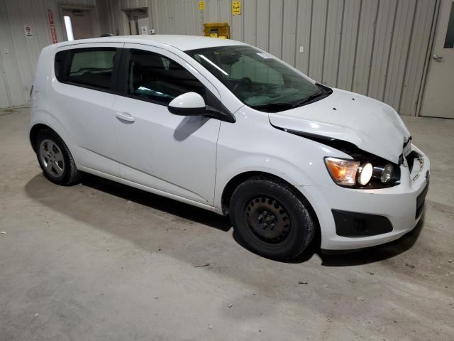 1G1JA6SH4F4133474 - 2015 CHEVROLET SONIC LS 白色 照片 4