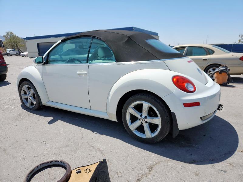 3VWFF31Y37M411346 - 2007 VOLKSWAGEN NEW BEETLE TRIPLE WHITE WHITE photo 2