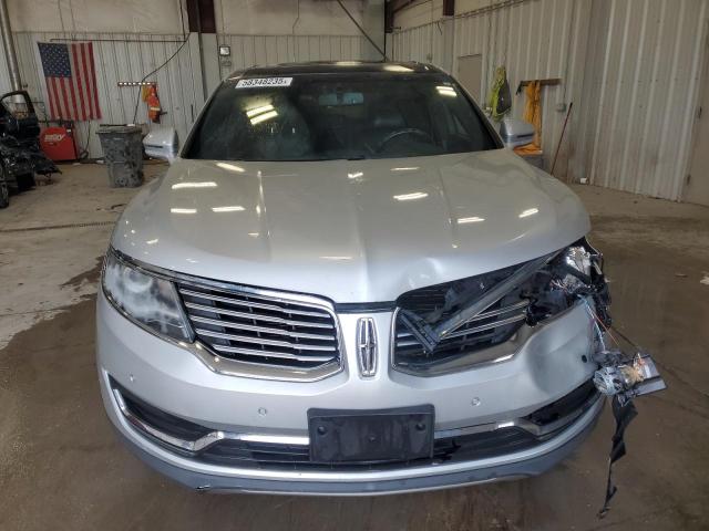 2LMTJ8LR4GBL24564 - 2016 LINCOLN MKX RESERVE SILVER photo 5