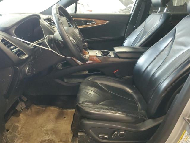 2LMTJ8LR4GBL24564 - 2016 LINCOLN MKX RESERVE SILVER photo 7