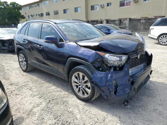 JTMC1RFV3KJ015610 - 2019 TOYOTA RAV4 XLE PREMIUM BLUE photo 4