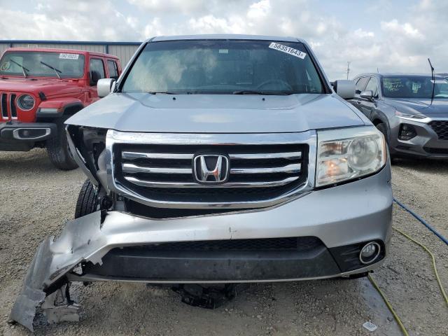 5FNYF3H48CB034932 - 2012 HONDA PILOT EX SILVER photo 5