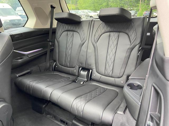 5UXCW2C52KL085986 - 2019 BMW X7 XDRIVE40I BLACK photo 6